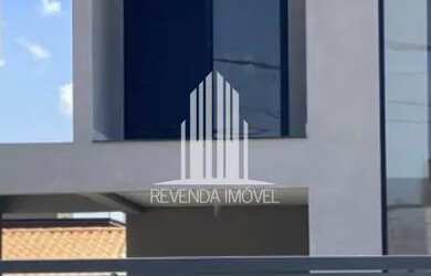 Imagem: A casa em condomínio possui 3 Dormitórios, 4 Banheiros, 2