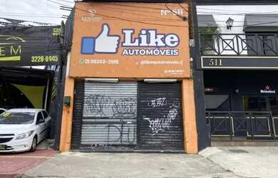 Imagem: O depósito possui 5 Vagas na garagem, 240m² de Área e está