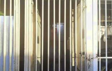 Imagem: A casa possui 1 Dormitório, 1 Banheiro e está localizado