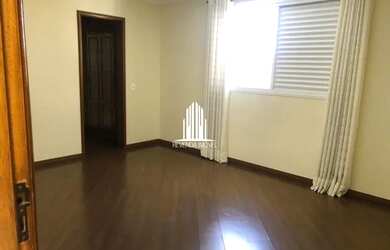 Imagem 8: Casa à venda no Brooklin com 423m² 4 dormitórios 4 suítes 5 banheiros...