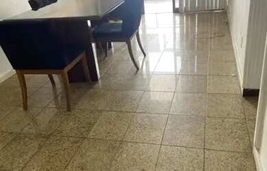 Imagem: O apartamento possui 3 Dormitórios, 2 Banheiros, 1 Vaga na