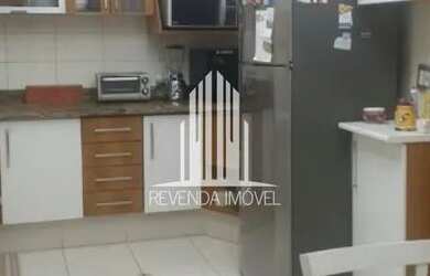 Imagem: O apartamento possui 4 Dormitórios, 2 Banheiros, 2 Vagas na