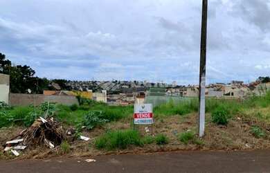 Imagem: O terreno está localizado em Apucarana, PR à venda por R$90.000