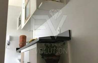 Imagem: O apartamento possui 2 Dormitórios, 1 Banheiro, 2 Vagas na