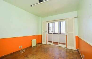 Imagem: O apartamento possui 3 Dormitórios, 2 Banheiros, 1 Vaga na