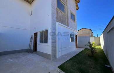 Imagem: A casa possui 2 Dormitórios, 1 Banheiro, 1 Vaga na garagem