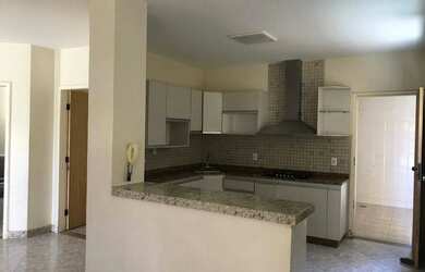 Imagem 12: Casa em Montes Claros, no bairro Cândida Câmara, à venda