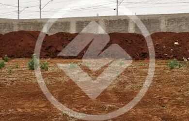 Imagem: O terreno à venda possui e está localizado em Vista Linda