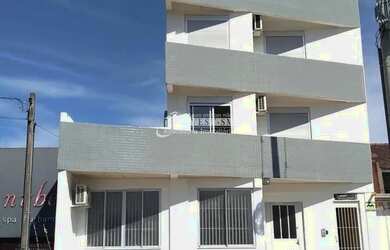 Imagem: O apartamento possui 1 Dormitório, 1 Banheiro, 1 Vaga na garagem