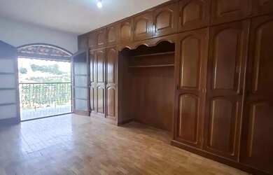 Imagem 6: São Lourenço . Vale dos Pinheiros . MG . Casa com elevador . 5 quartos