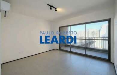 Imagem: O apartamento possui 1 Dormitório, 1 Banheiro e 37m² de Área