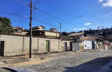 Imagem: O terreno possui 360m² de Área e está localizado em Veneza