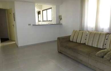 Imagem: O apartamento possui 1 Dormitório, 2 Banheiros, 1 Vaga na garagem