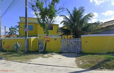 Imagem: A casa possui 5 Dormitórios, 1 Banheiro, 1 Vaga na garagem
