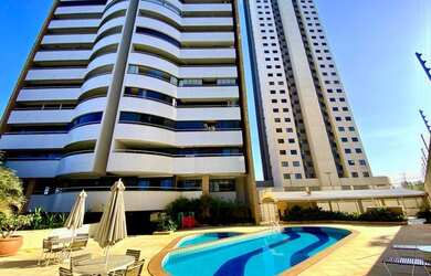 Imagem: O apartamento possui 1 Dormitório, 1 Banheiro, 3 Vagas na garagem