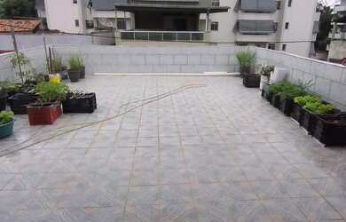 Imagem: A casa em condomínio possui 3 Dormitórios, 2 Banheiros, 2