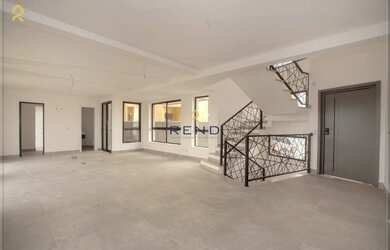 Imagem: A casa em condomínio possui 4 Dormitórios, 3 Banheiros, 3