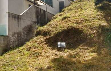 Imagem: O terreno possui 250m² de Área e está localizado em Jardim