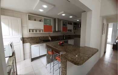 Imagem 13: CASA NO LUZIA. Varanda, Guarda roupa, 205m² de Áreae4 Vagas na garagem