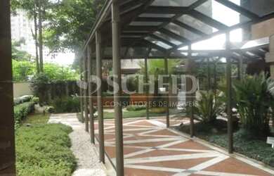 Imagem: O apartamento possui 4 Dormitórios, 5 Banheiros, 4 Vagas na