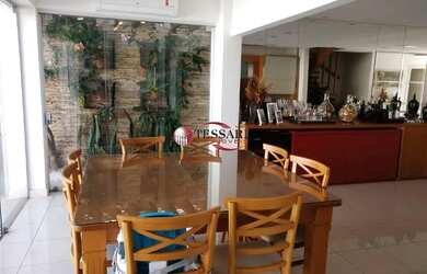 Imagem: A casa em condomínio possui 3 Dormitórios, 5 Banheiros, 3