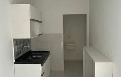 Imagem: A casa em condomínio possui 1 Dormitório, 1 Banheiro, 1 Vaga