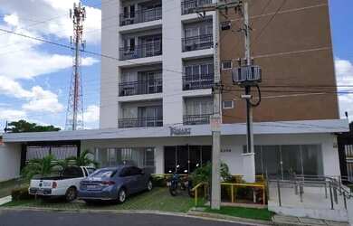 Imagem: O apartamento possui 1 Dormitório, 1 Banheiro, 1 Vaga na garagem