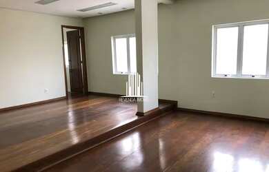 Imagem: O depósito possui 130m² de Área e está localizado em Jardim