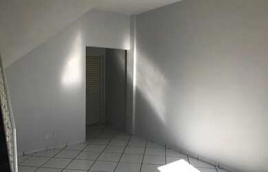 Imagem 4: ALUGA-SE SOBRADOS. 80m² de Área, 1 Vaga na garageme2 Dormitórios