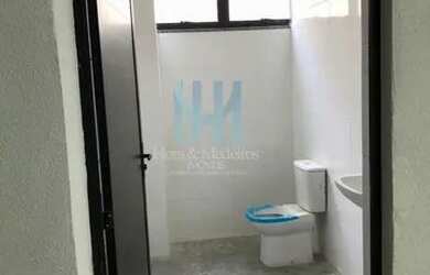 Imagem 7: Galpão para Locação em Itaquaquecetuba, Parque São Pedro, 12 banheiros