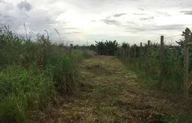 Imagem: A chácara possui 1.000m² de Área, Imóvel novo e está localizado