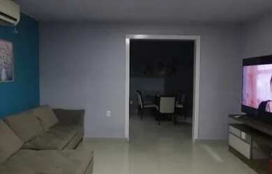 Imagem 1: Casa no Conjunto Manoa. Piscina, Varanda, 2 Vagas na garageme3 Dormitórios