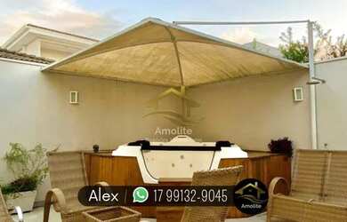 Imagem: A casa em condomínio possui 4 Dormitórios, 5 Banheiros, 4