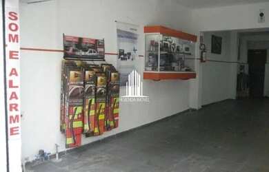 Imagem: O depósito possui 180m² de Área e está localizado em Chácara