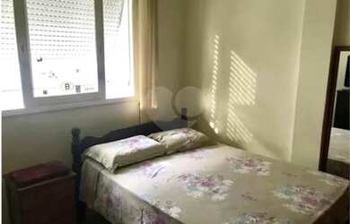 Imagem 12: Vende-se apartamento em prédio de 5 andares com 130m² de área útil,...