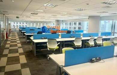 Imagem: O depósito possui 5 Vagas na garagem e 490m² de Área e está