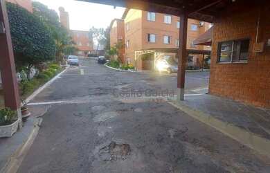 Imagem: O apartamento possui 3 Dormitórios, 1 Banheiro, 1 Vaga na garagem