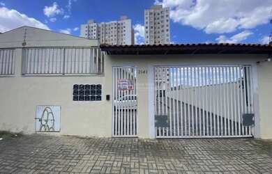 Imagem: A casa em condomínio possui 2 Dormitórios, 2 Banheiros, 1