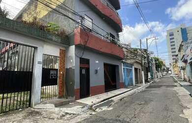 Imagem: O apartamento possui 2 Dormitórios, 1 Banheiro e está localizado