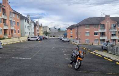 Imagem: O apartamento possui 3 Dormitórios, 2 Banheiros, 1 Vaga na