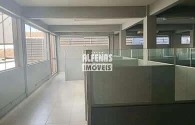 Imagem: O depósito possui 202m² de Área, Varanda e está localizado