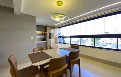 Imagem: O apartamento possui 3 Dormitórios, 3 Banheiros, 2 Vagas na