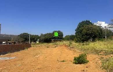 Imagem: O terreno possui 360m² de Área e está localizado em Vila