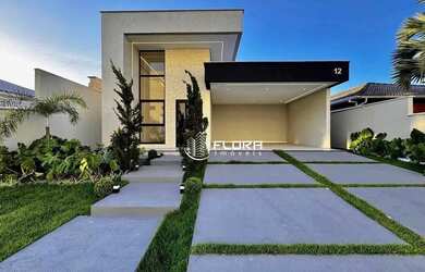 Imagem: A casa em condomínio possui 3 Dormitórios, 2 Banheiros, 4