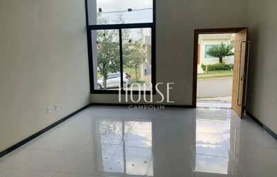 Imagem: A casa em condomínio possui 3 Dormitórios, 4 Banheiros, 4