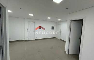 Imagem: O depósito possui 1 Vaga na garagem e 50m² de Área e está