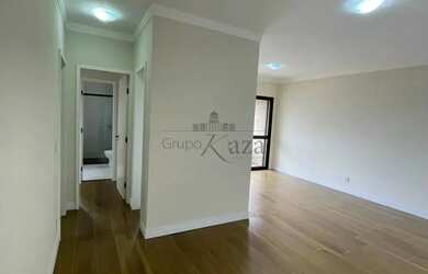 Imagem: O apartamento possui 2 Dormitórios, 2 Banheiros, 2 Vagas na