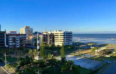 Imagem: O apartamento possui 5 Dormitórios, 5 Banheiros, 2 Vagas na