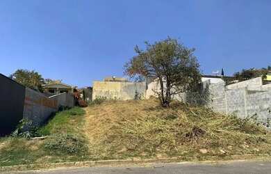 Imagem: O terreno possui 420m² de Área e está localizado em Nova