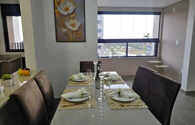 Imagem: O apartamento possui 2 Dormitórios, 2 Banheiros, 2 Vagas na